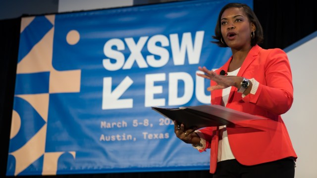 Photo by Alejandro Mendoza.