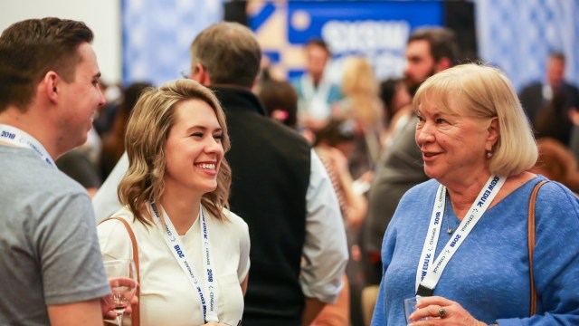 Photo by Diego Donamaria.