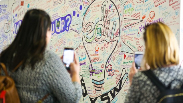 Mural at SXSW EDU 2018 photo by Diego Donamaria.